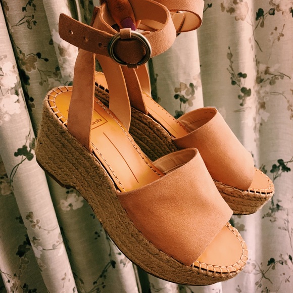 dolce vita women's lesly wedge sandal